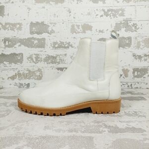 New Rebecca Allen Ivory Round Toe Chelsea Boot  D196